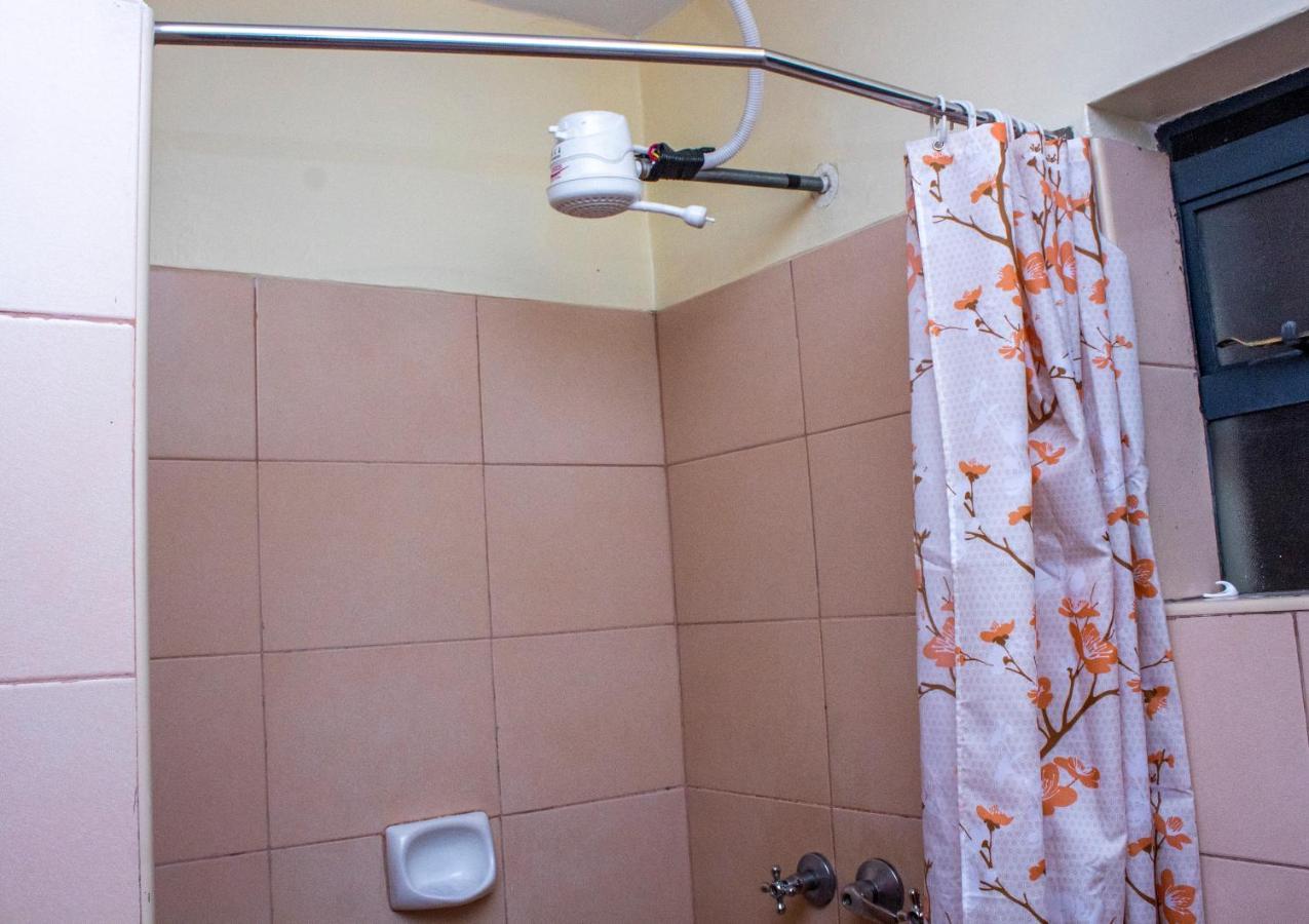 ניירובי Kasty L Studios And Apartments מראה חיצוני תמונה